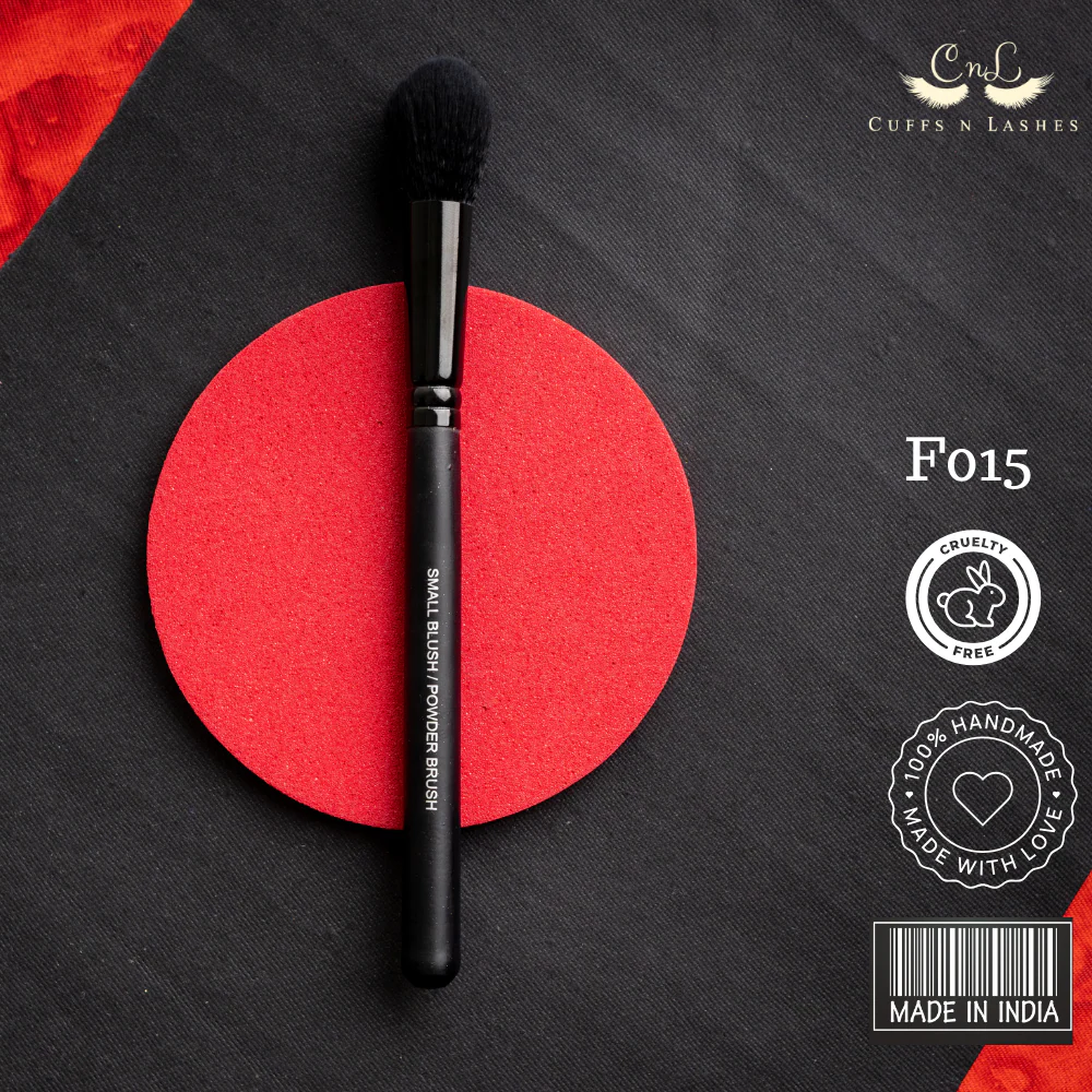 Cuffs N Lashes Makeup Brushes, F015 Small Blush/powder Brush - Image 4