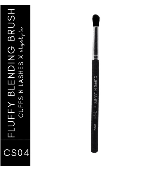 Cuffs N Lashes X Shystyles Makeup Brush - CS 04 Fluffy Blending Brush - Image 2