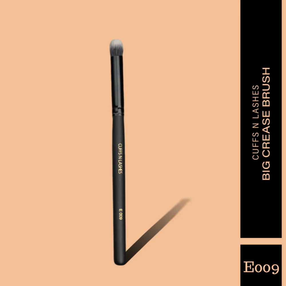 Cuffsnlashes Makeup Brushes E009 Big Crease Brush - Image 2