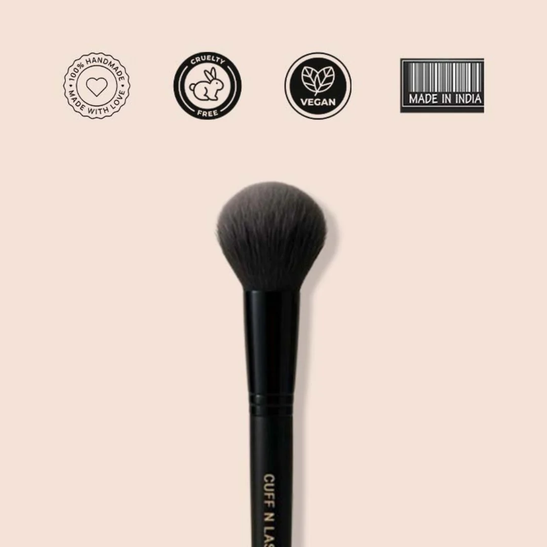 Cuffs N Lashes Makeup Brushes, F022 - Blush Brush - Image 3