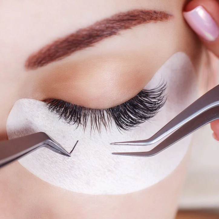 Free Cuffs N Lashes 5D Eyelashes.. - Image 3